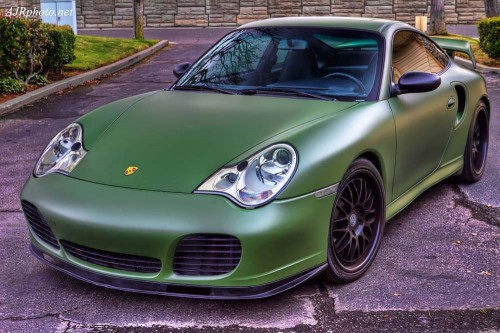 Vinyl-Styles-Porsche-911-996-Matte-Army-Green-wrap-front-left-side-view