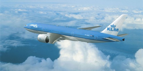 Airline KLM Wants To Go Uber With Flight Attendant Ratings. Story by Igor Beuker for ViralBlog.com